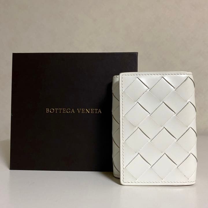 Bottega Veneta White Enamel Tri-Fold Wallet, Slightly Used, Card & Coin Slots J