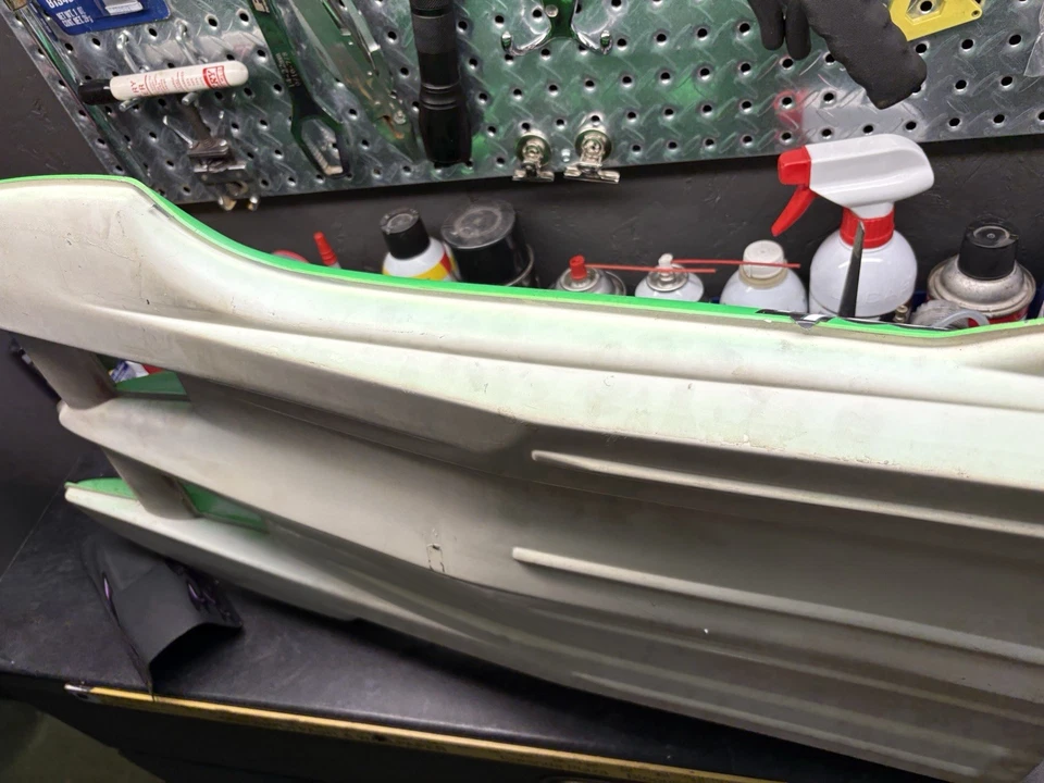 VINTAGE NITRO R/C Hydroplane Racing Boat For Parts or Repair OR PROJECT BOAT - Image 4 of 4