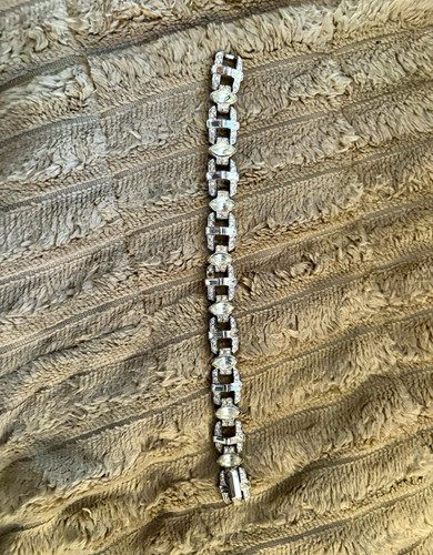 Silver Tone Clear Marquise Crystal Rhinestone Link Tennis Bracelet Box Clasp