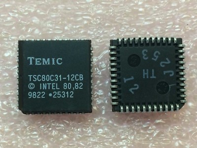 TSC80C31-12CB TEMIC IC MCU 8-Bit CISC Romless 5V 44-Pin PLCC SMD 2 UNITS