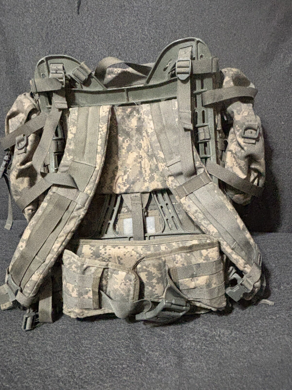 Army/military Large Rucksack Complete Field Pack Set w/ Straps, Frame, Belt