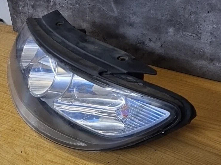 Faro lateral del pasajero Hyundai Santa Fe MK2 2011 92101-2B0 Foto 3 de 4