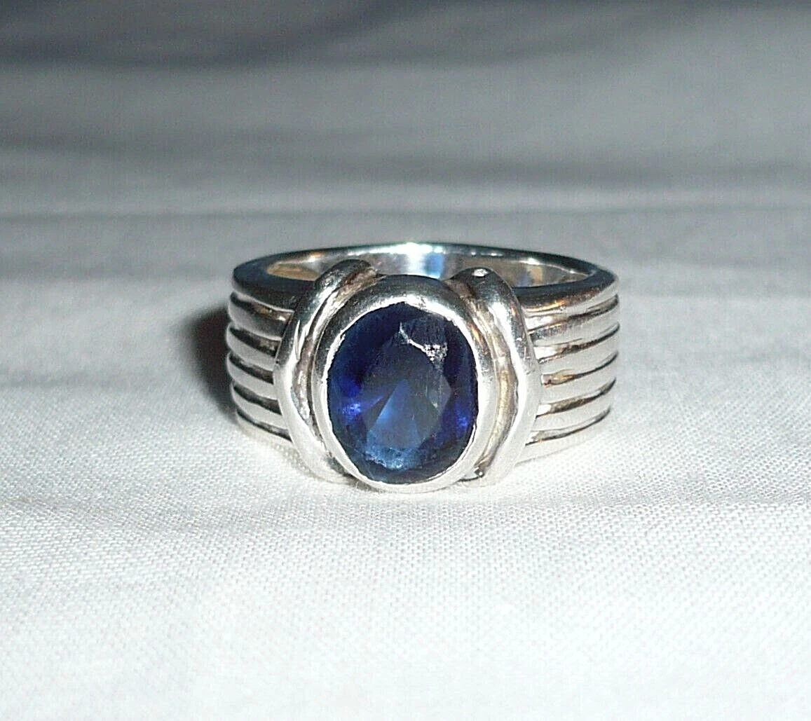 Scratched sapphire ring deals