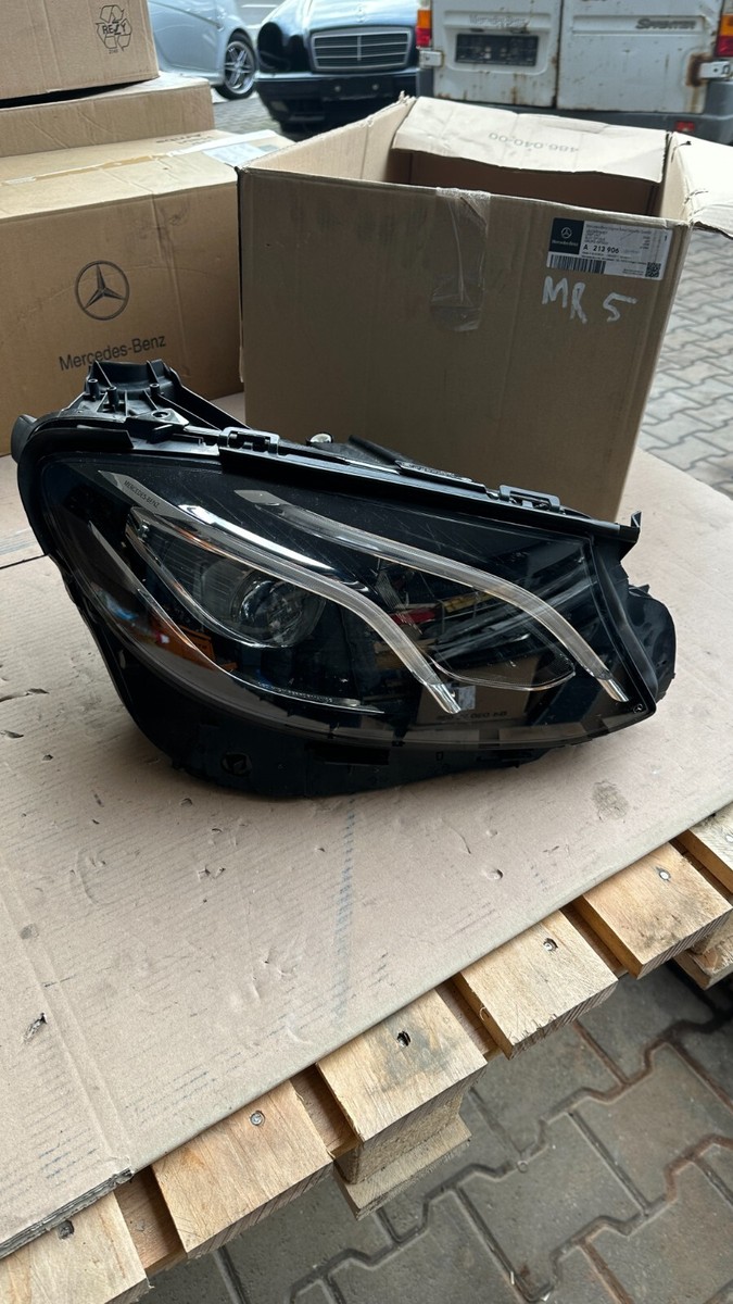 Mercedes LED Scheinwerfer rechts E-Klasse W213 A2139067806KZ High 