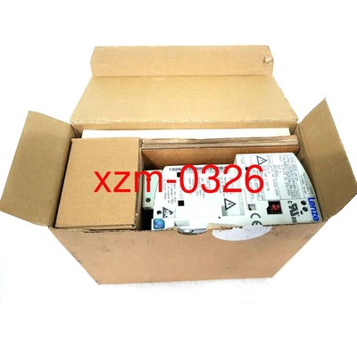 New In Box LENZE E82EV371-2C200 E82EV371K2C200 Vector Inverter 0.37KW 220V$