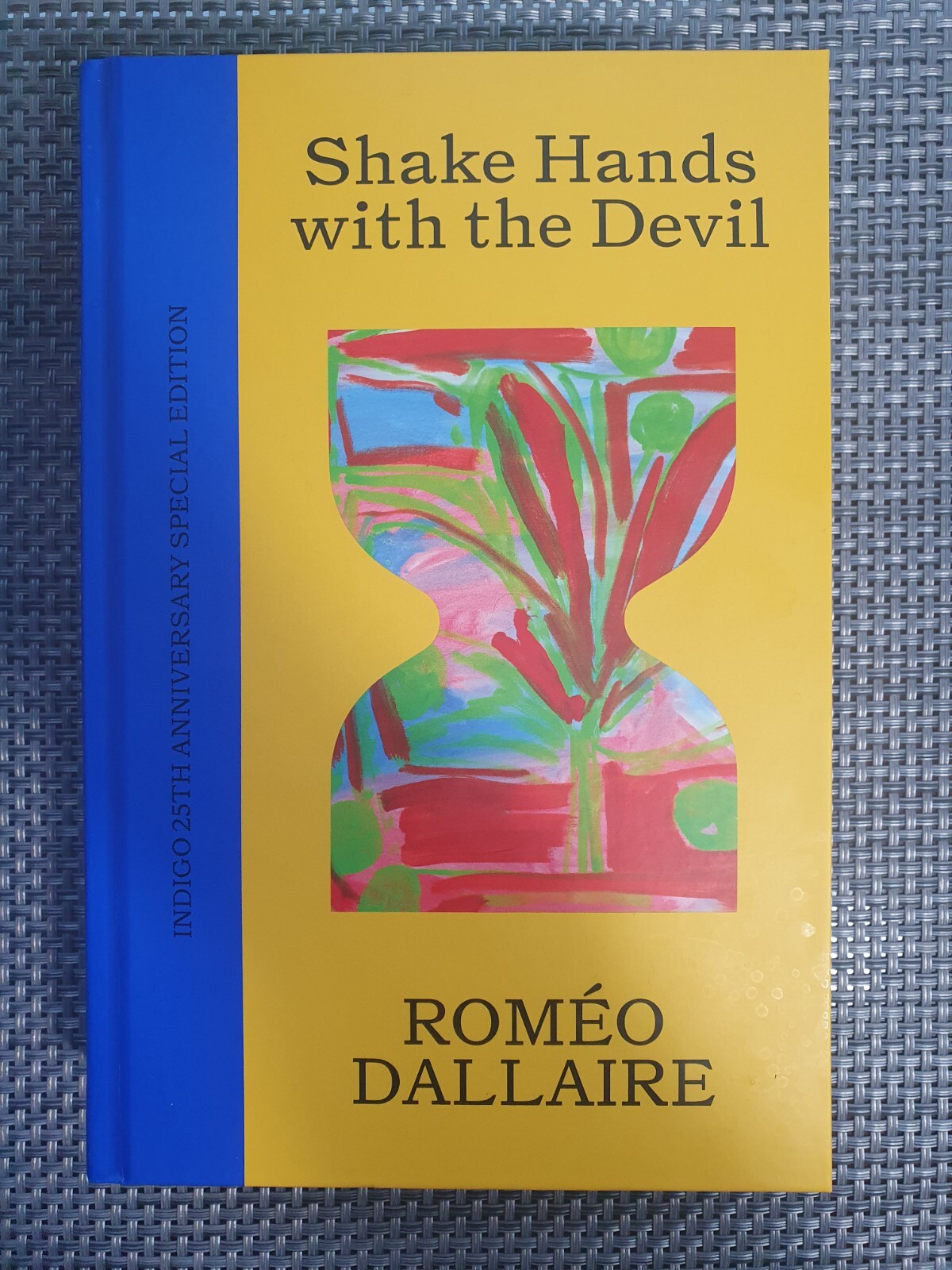 Shake Hands with the Devil : The Failure of Humanity in Rwanda by Roméo Dallaire (2004, Trade ...