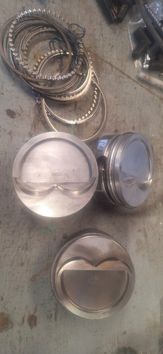 Kb 169 Pistons  Used,.030 6 " Rod Saved From.blown Engine, 3 Qty 