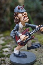 841.3770  FIGURINE MUSICIEN CARICATURE STYLE  ANGUS YOUNG ACDC Warren STRATFORD