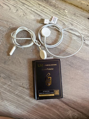 Apple White Magnetic Charging Cables for Apple Watches