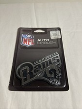 St. Louis Rams Mascot Undergoes Haircut for Topps Relic Cards 15