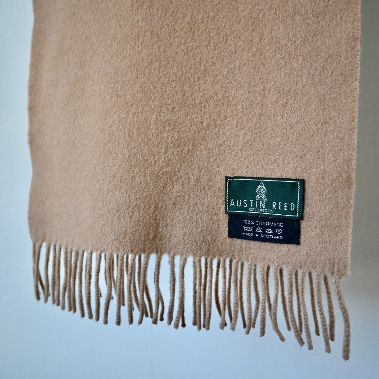 Vintage 1990s AUSTIN REED 100% cashmere scarf, late beige, made in Scotland