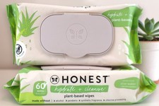 The Honest Company Hydrate and Cleanse Benefit Wipes, 60 Count 2 Pack 