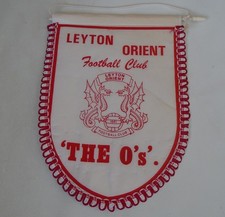 Leyton Orient FC Pennant Vintage 1980s? Football READ DESC Free UK P+P