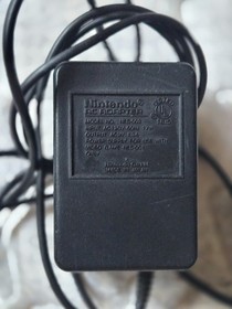 Nintendo NES Console System Action Set Box Mario/Duck Hunt Zapper Controllers