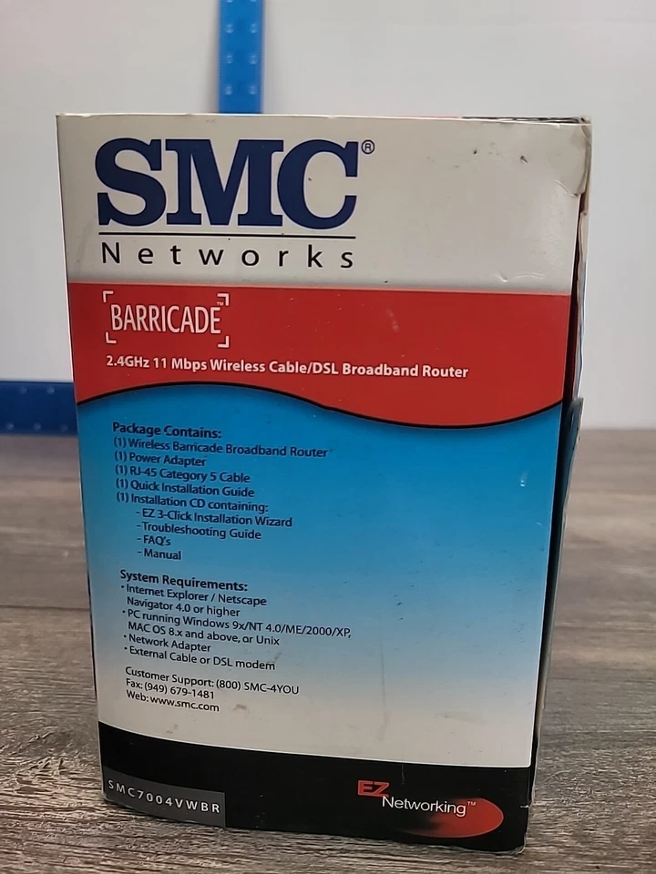 Barricade Cable/DSL Router w/ 4-Port 10/100Mbps and 802.11b SMC7004VWBR - Image 4 of 4