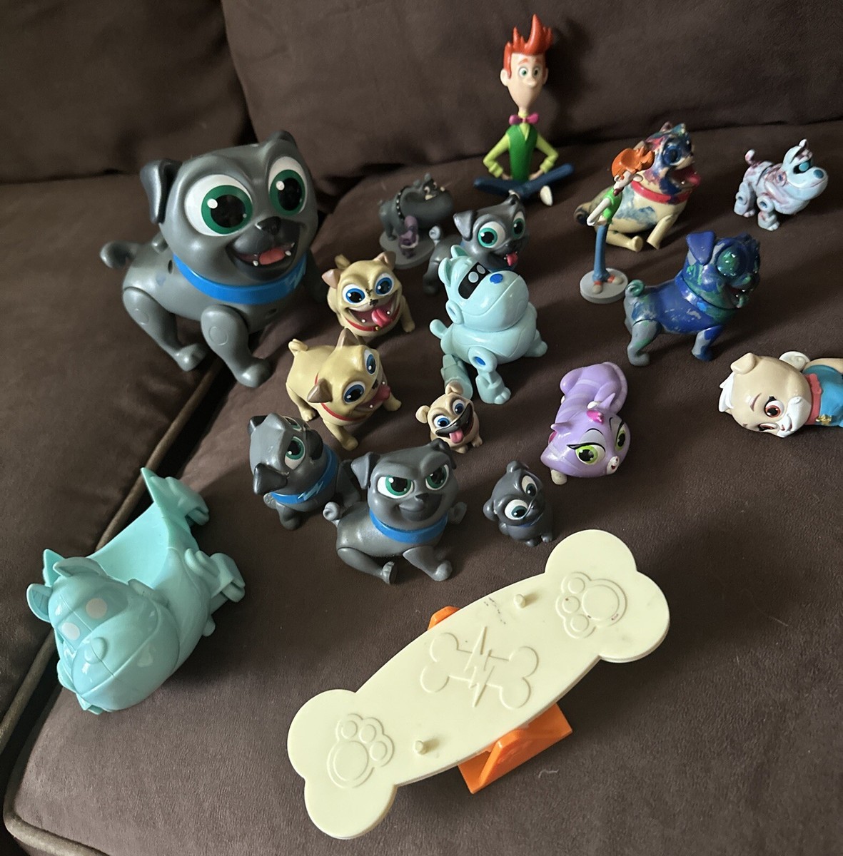 Rolly Toy Disney Puppy Dog Pals Bingo And Rolly Shoes Disney