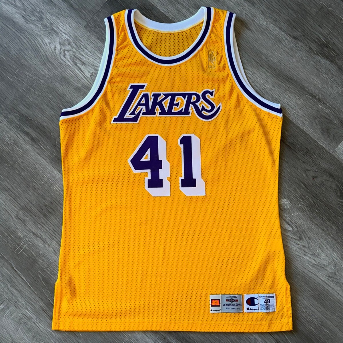 ELDEN CAMPBELL Los Angeles Lakers Team Issue Champion Jersey 1996