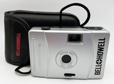 Bell Howell Point And Shoot 35MM Film Camera Focus Free 28MM Lens w/ Bag