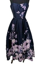NWT Betsy  Adam Floral Ball Gown Dress Formal Wedding Homecoming Size 4 Pockets