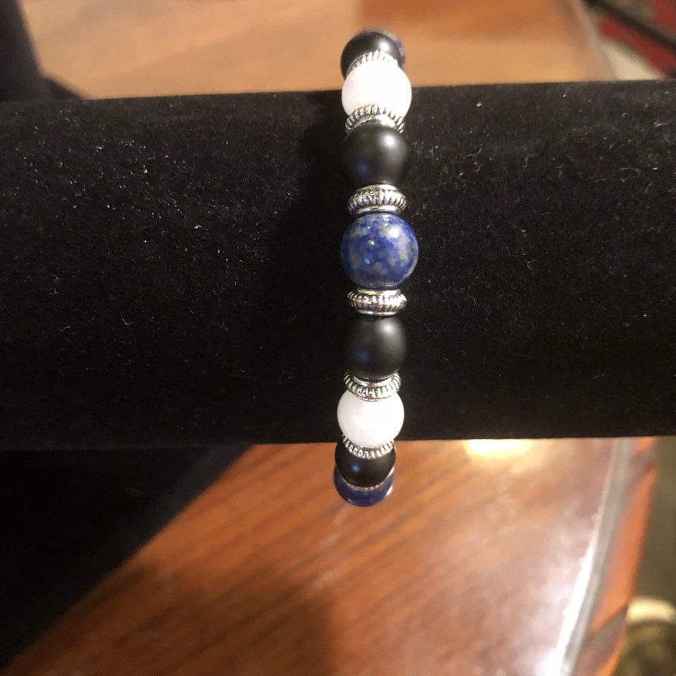 Natural stone Moonstone, lapis lazuli crystal beaded bracelet. - Image 3 of 4