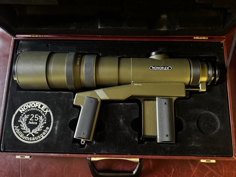 Leica R3 Safari Edition + Lentes Leitz Wetzlar + Conjunto Novoflex 25º Aniversário - Imagem 3 de 4