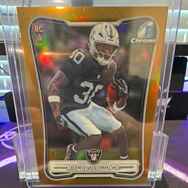 Topps 2026 Bowman Chrome Univ Mike Washington Jr Rookie Gold /50 BCV-155 Raiders