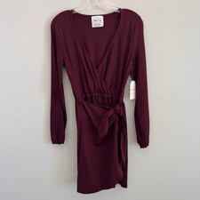 NWT Sadie & Sage Women Small Burgundy Faux Wrap Dress Long Sleeve Boho Boutique