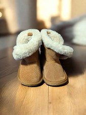 Bearpaw Baby Booties Slippers 0  6 Months Tan Faux Suede Faux Fur with Bow