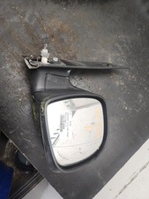 Retroviseur droit (ou coque) Mercedes VITO