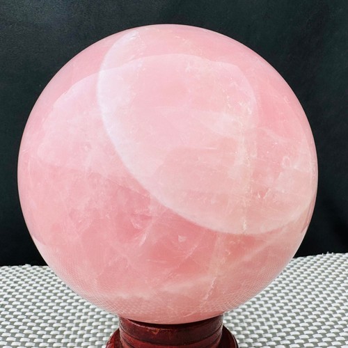 3475G Natural Crystal Polished Rose Powder Crystal Balls Crystal Sphere AB45
