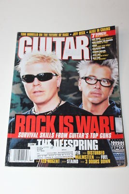 Guitar World Magazine Feb 2001 Tom Morello, The Offsprings, Limp Bizkit