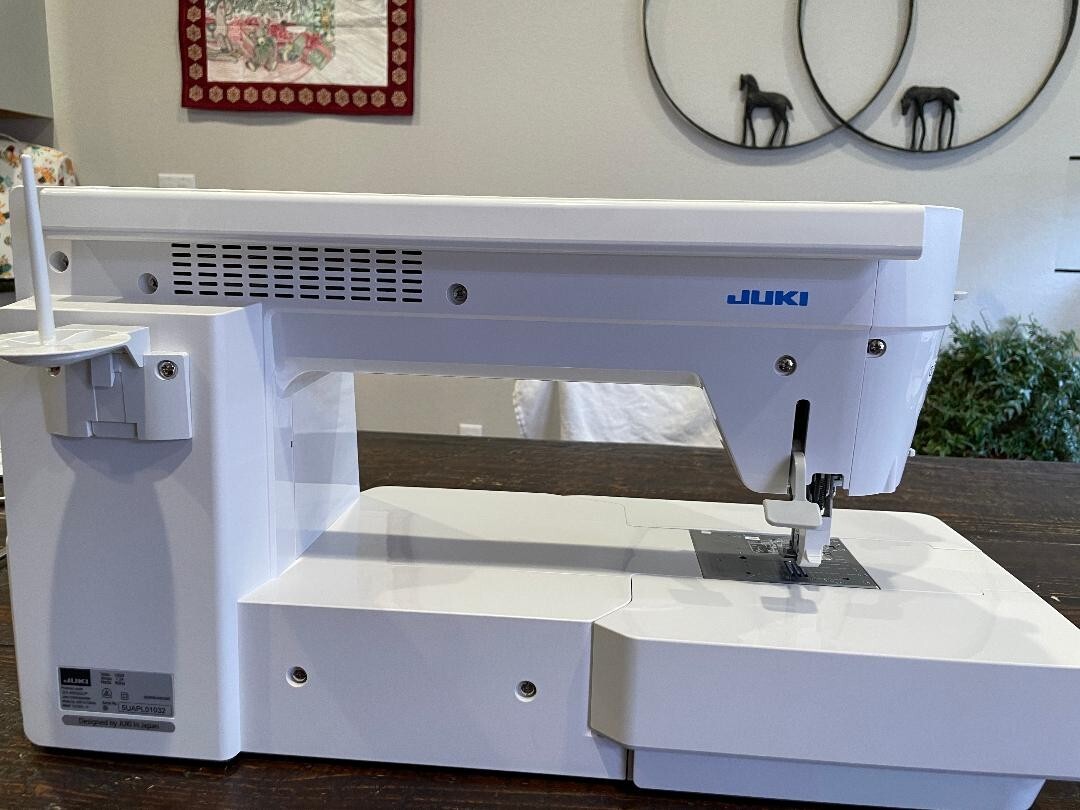 Juki DX4000QVP Sewing Machine Used in Excellent Condition eBay