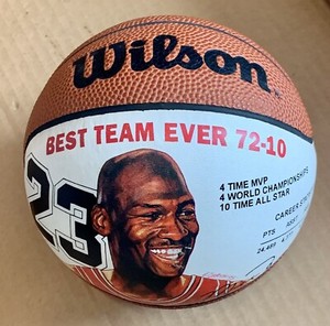 michael jordan mini basketball