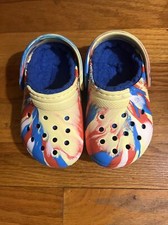 Crocs Classic Fur Lined Tie Dye Clogs Size C 7 Kids Vibrant Multi Colored