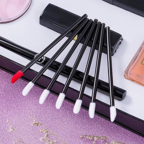 50pcs/ Pack Disposable Lip Brushes Cotton Wands Lipstick Gloss Makeup Tool - Picture 2 of 8