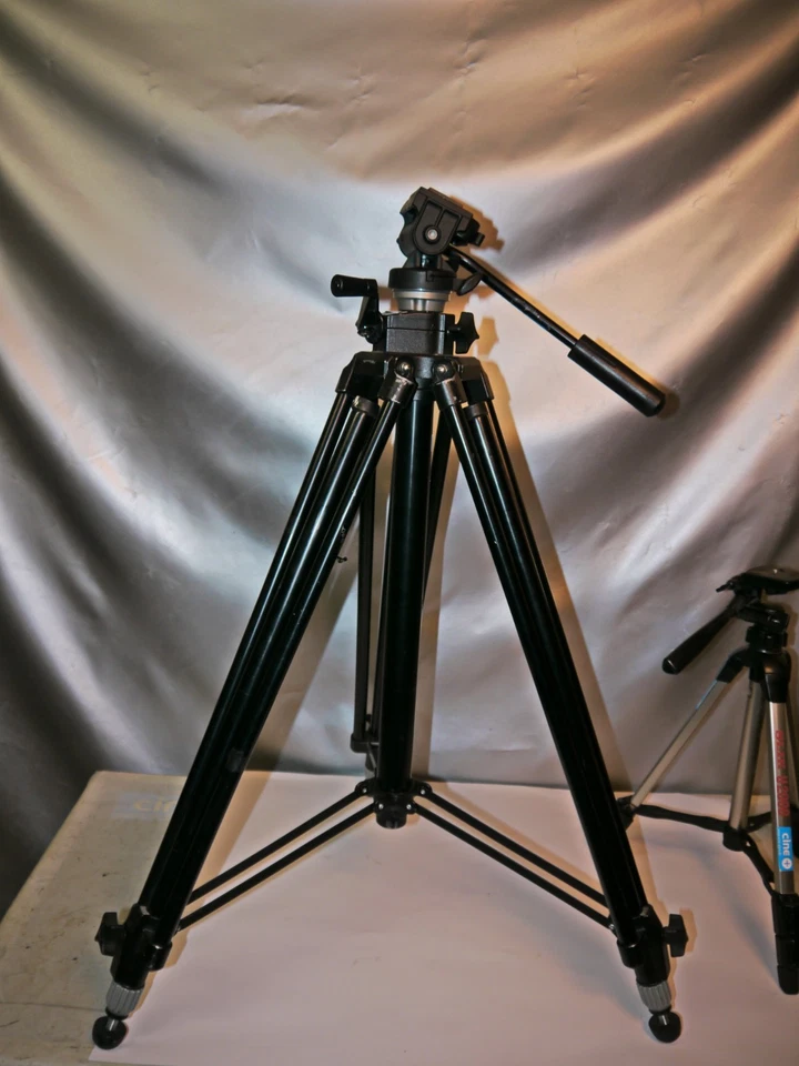 Kamera Stative ManFrotto 028 185cm + Slik U2000 120cm jh - Bild 3 von 4