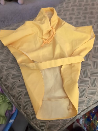 18 pieces of Dogs Clothes Medium