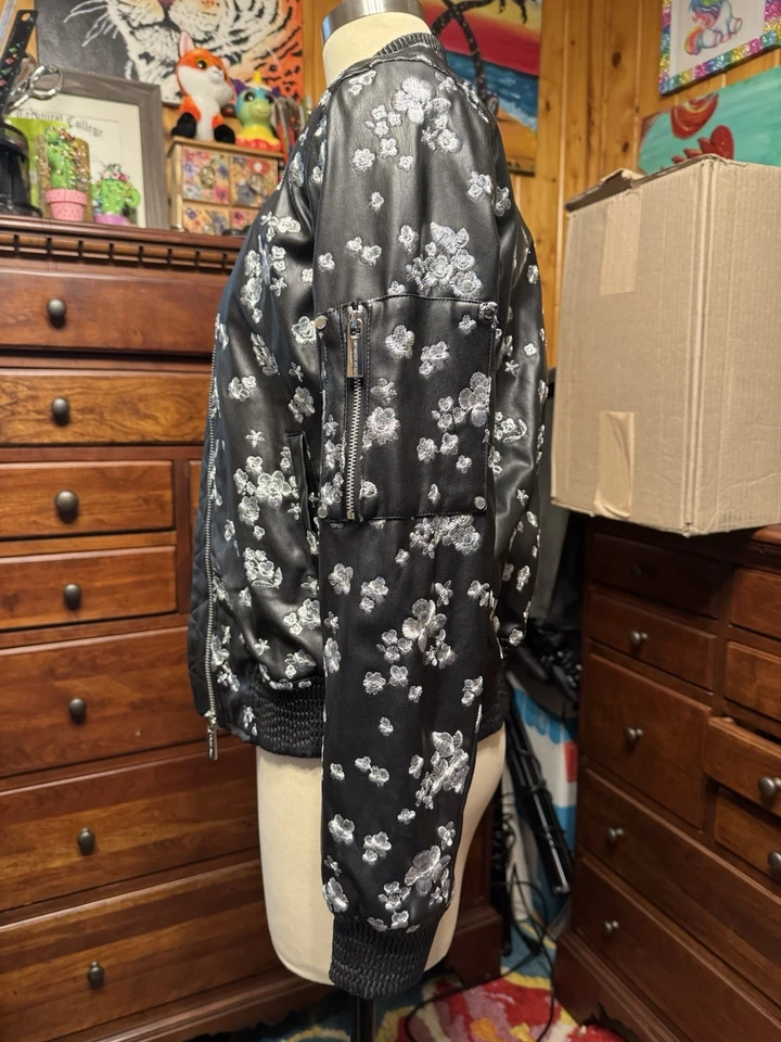 Chaqueta de Moto Michael KORS Floral Bordada Imitación Cuero Negra Bombardero Talla Xs Foto 4 de 4