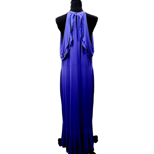 Maxi Vestido ceñido al cuerpo con volantes biacos tejido CURVE Design en color borroso Nuevo con etiquetas Talla grande 16 de ASOS - Imagen 2 de 13