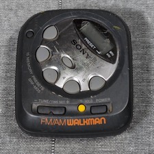 SONY WALKMAN SRF-M35 PORTABLE POCKET AM FM RADIO W/BELT CLIP TESTED