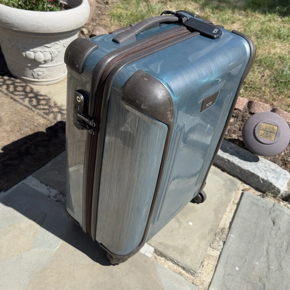 Tumi Vapor International Carry On Spinner Case Hard Shell Luggage Blue 22” READ - Image 2 of 4