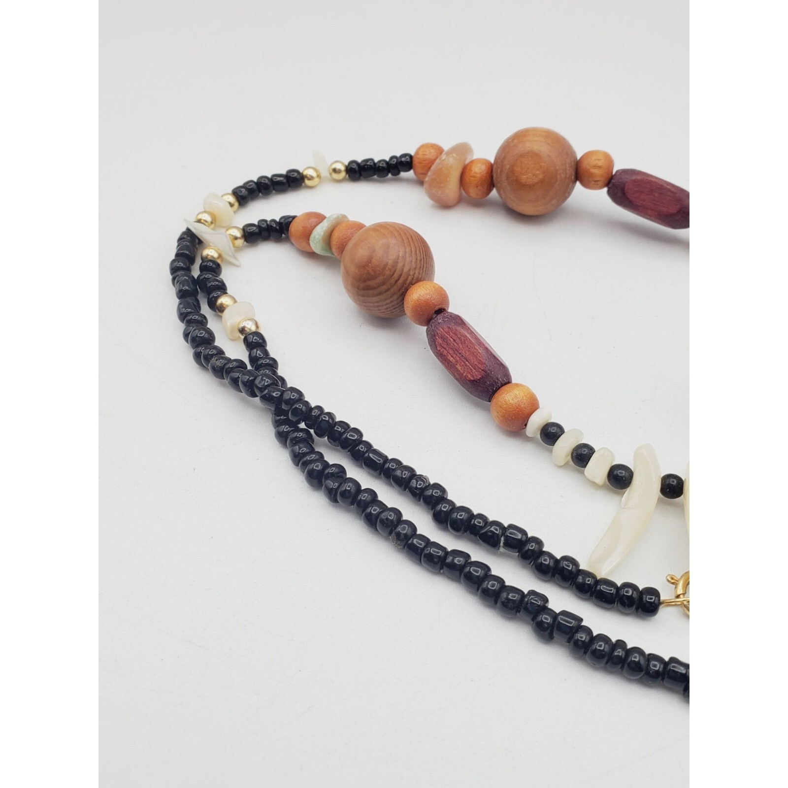 Beaded multi color shape wood shell necklace 24" - image 8