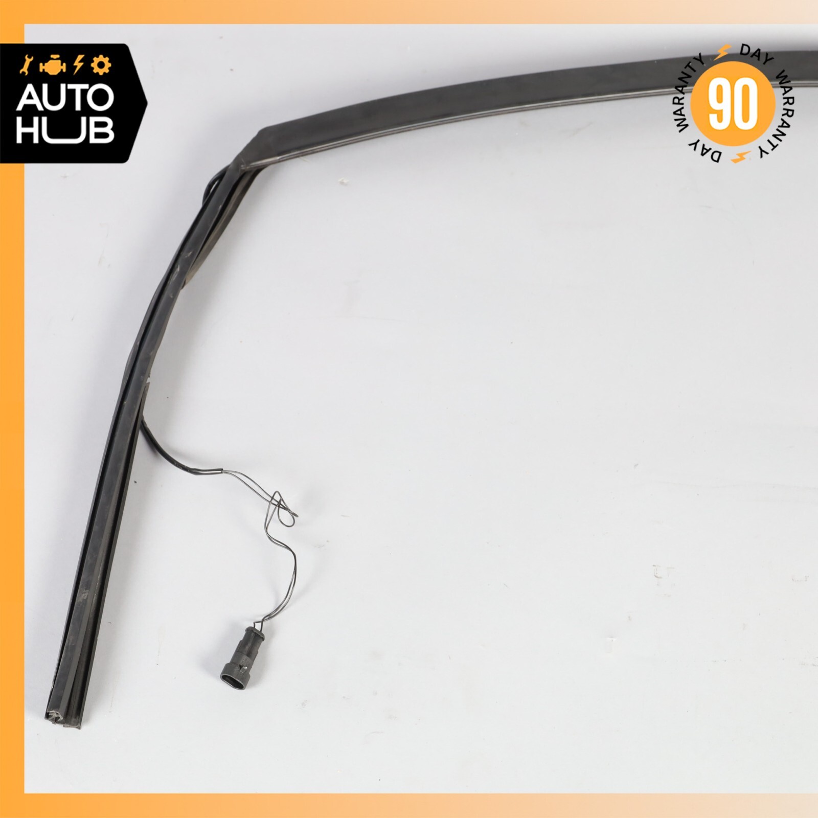 03-13 Maserati Quattroporte M139 Front Right Side Window Weather Strip Seal OEM