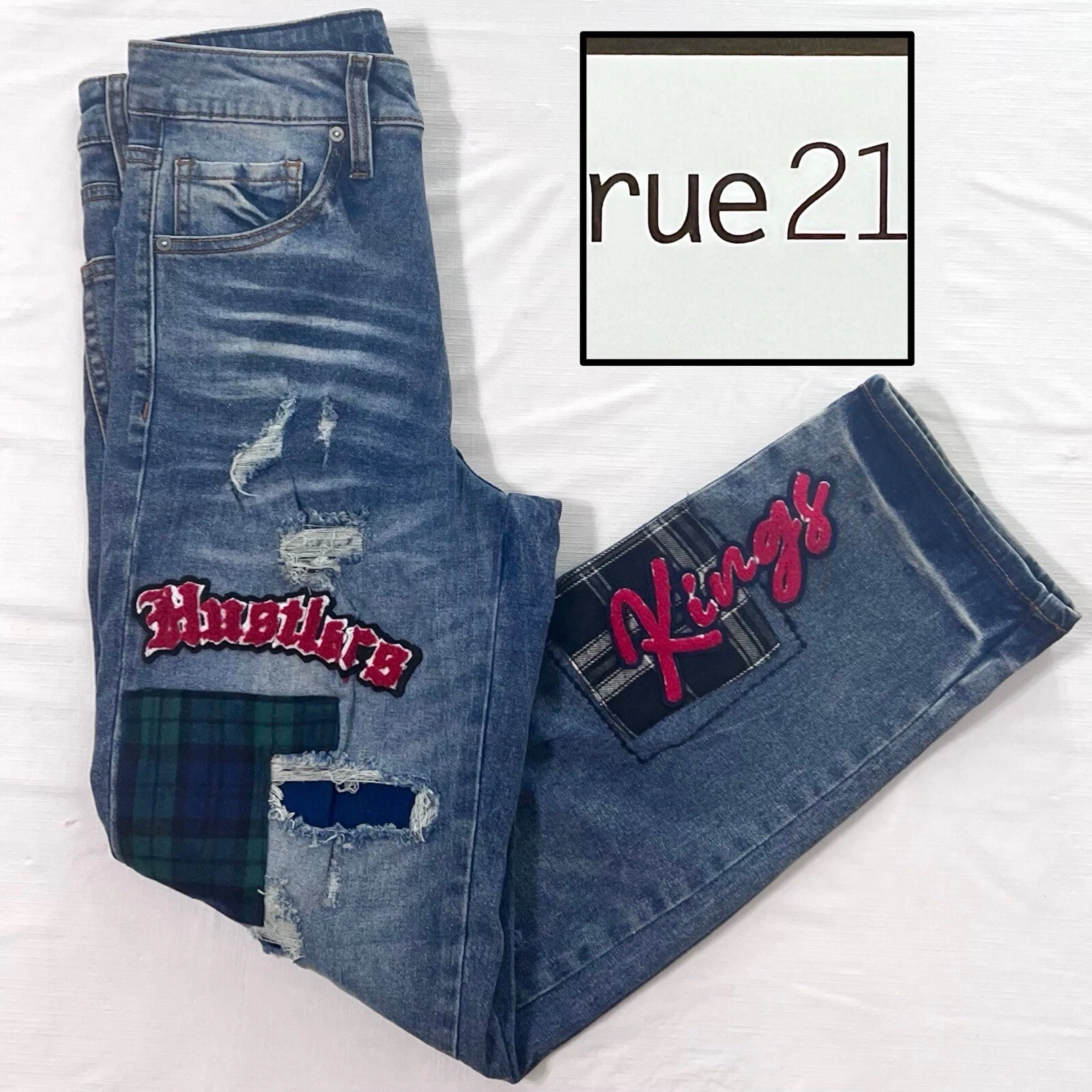 Pantalon jean homme 26 x 30 neuf avec étiquette RUE21 Supreme Flex ample patchs denim vieilli