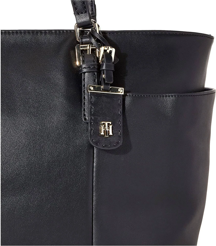 Tommy Hilfiger Julia Smooth Magazine Tote (Peeling Issue) - Image 3 of 4