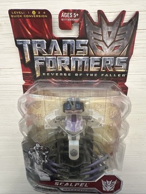 Hasbro Transformers Revenge of the Fallen Deluxe Ravage Action Figure