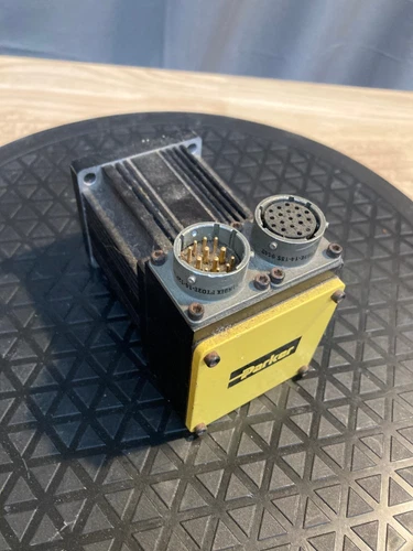 Parker SM232AE-NTQN Servo Motor 340 V 2.1A