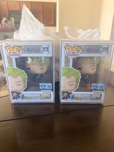 Funko Pop! Vinyl One Piece Roronoa Zoro Limited Edition 3500 PCS With Protector