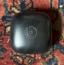 Beats Powerbeats Pro Earbuds A1047 8min Play - Parts Only Operable Charging Case