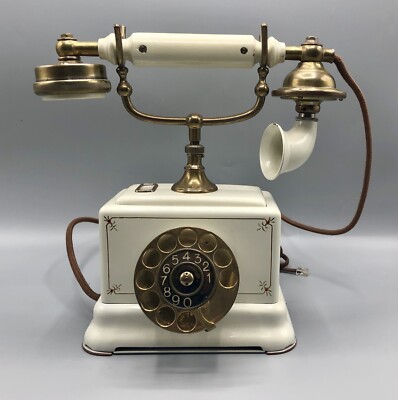 Vtg 1930s/40s L.M. Ericsson Stockholm Rotary Table Phone White